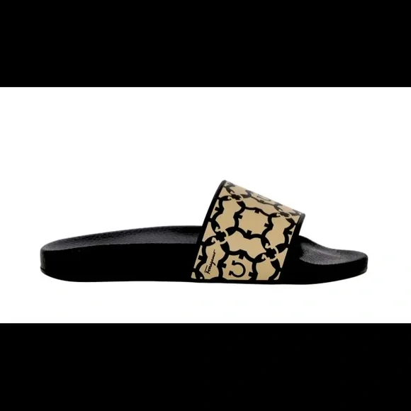 Ferragamo Black & Beige Logo Slides Salvatore Ferragamo Ferragamo Black and Beige Patterned Slides display picture 1